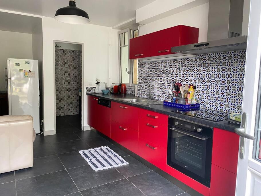 Appartement En Rez De Jardin Сибур Екстериор снимка